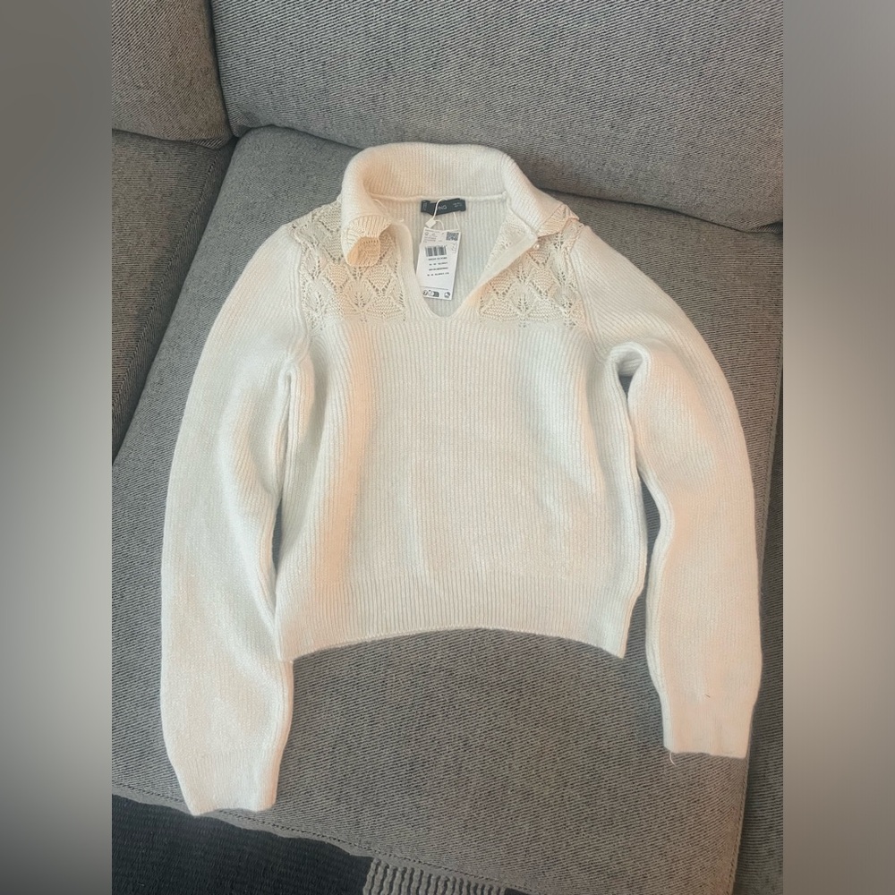 NWT Mango Women’s Sweater